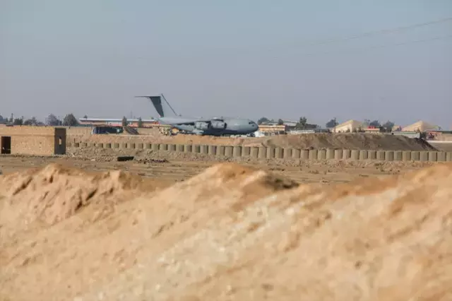 Suriye'de ABD liderliğindeki koalisyonun askeri üssünde hareketlilik sürüyor