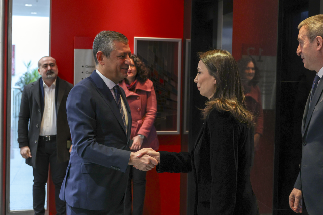 DEM Parti'den CHP'ye ziyaret