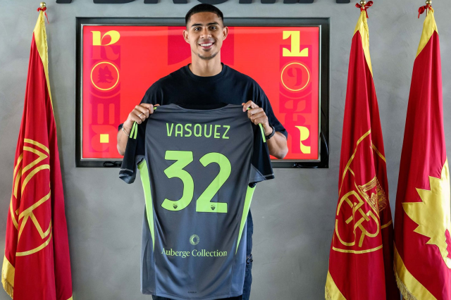 Bu akşam İstanbul'da! Süper Lig devinden transferde bir son gün bombası daha