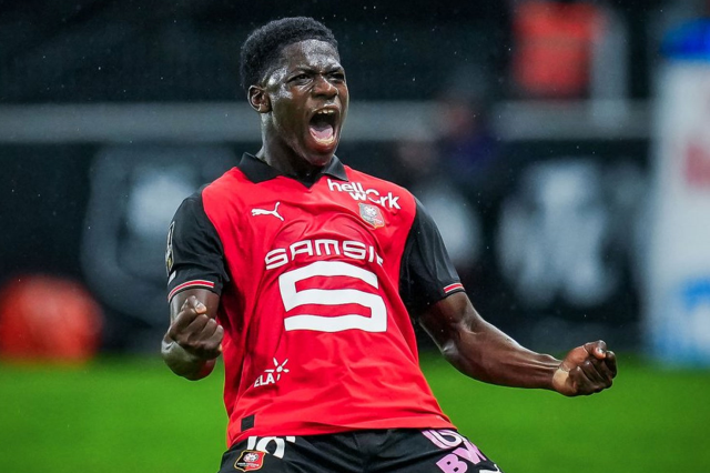 Szymanski asist yaptı, Rennes PSG'yi yıktı