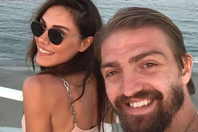 Caner Erkin, eşi Şükran Ovalı ile ilk karşılaşmasını anlattı