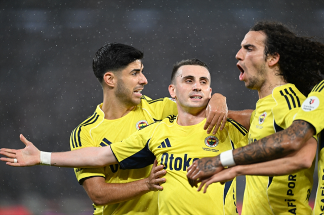 Gol düellosunda 3 puan Fenerbahçe'nin