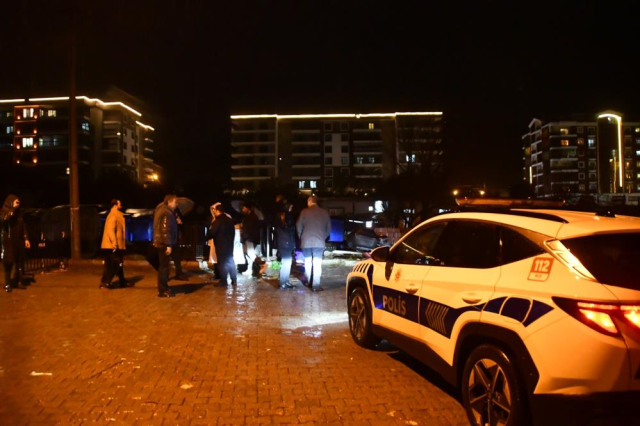 Afetin büyüklüğünü anlatan kare! 3 ilden korkutan görüntüler