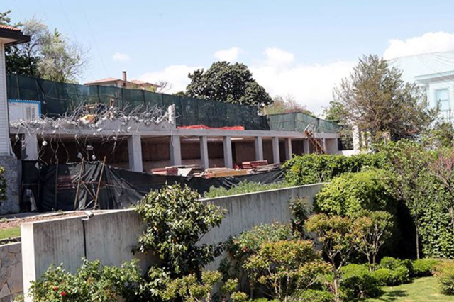 Ebru Gündeş'in kızına bıraktığı ikiz yalıların yeni görüntüleri dikkat çekti