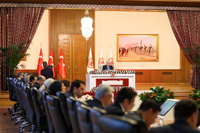 Terörsüz Türkiye sürecinde tarihi gün! 7 bölümden oluşan rapor tamamlandı