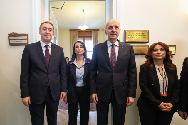TBMM Başkanı Kurtulmuş, DEM Parti'yi ziyaret etti