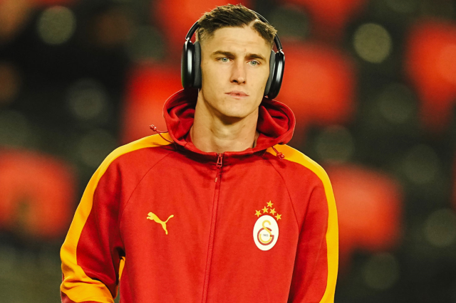 Galatasaraylı yıldızın babası açıkladı: Liverpool'dan teklif aldık