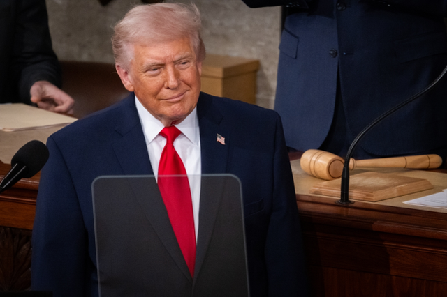 Trump'tan tarihte bir ilk! Savurduğu tehdit dünyayı tedirgin etti