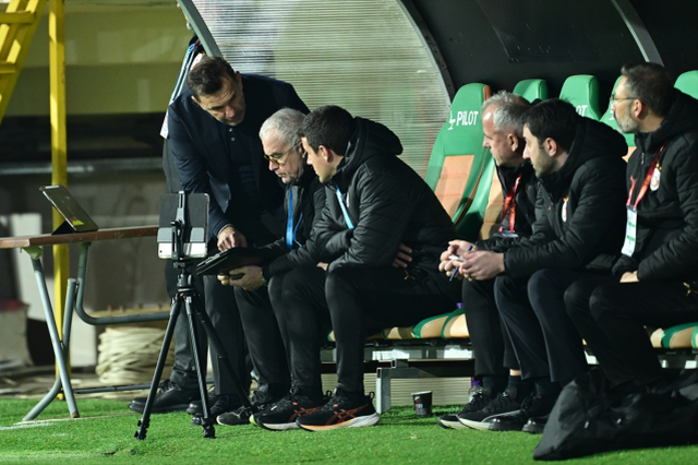 Okan Buruk derbi ateşini yaktı