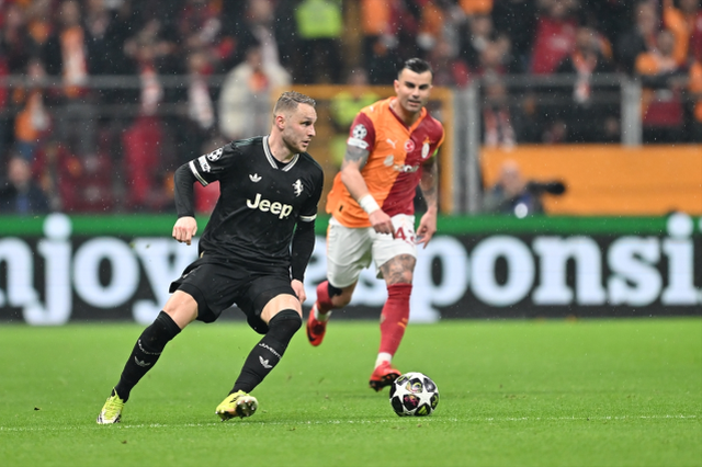 Okan Buruk, Juventus'ta hayran kaldığı yıldıza telefon açtı: 'Galatasaray'a gelir misin?'