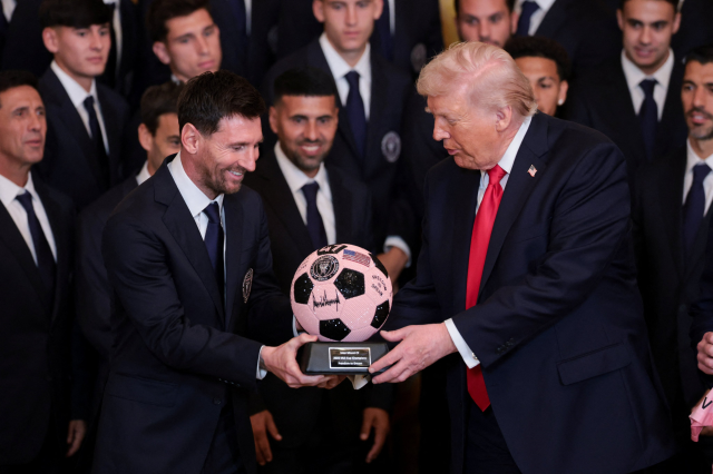 Tepki yağıyor! Trump İran'ı nasıl katlettiğini anlattı, Messi alkışladı