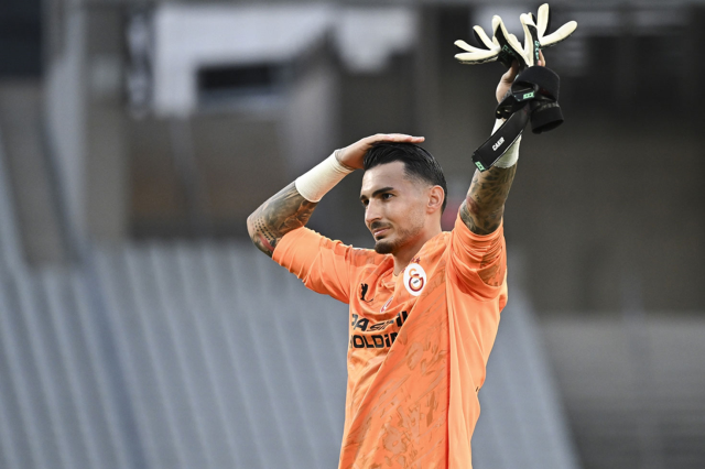 Uğurcan Çakır, Fernando Muslera'yı aratmıyor