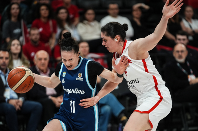 Çok yazık oldu! A Milli Kadın Basketbol Takımı, Arjantin'e mağlup