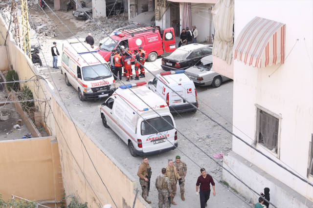 İsrail'in gece boyunca saldırdığı Lübnan'da bilanço ağırlaşıyor