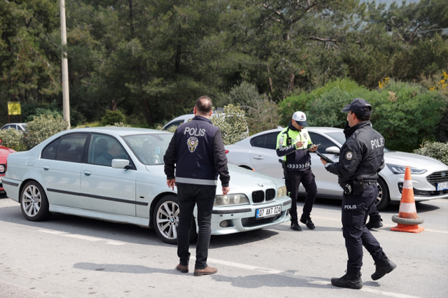 Bodrum'a bir günde 25 bin araç giriş yaptı