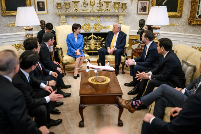 Beyaz Saray'da dans krizi! Japonya Başbakanı Takaichi'ye tepki yağıyor