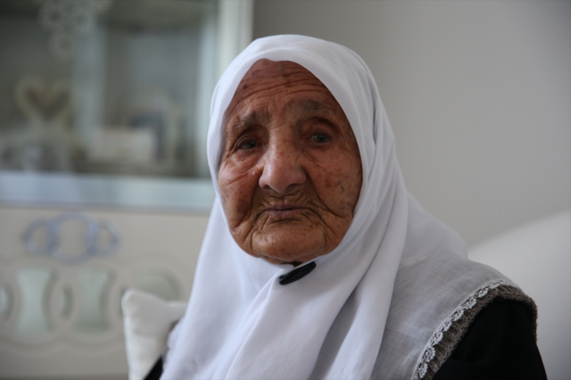 Biri 110, biri 106 yaşında! Uzun yaşamın sırrı bu besinde