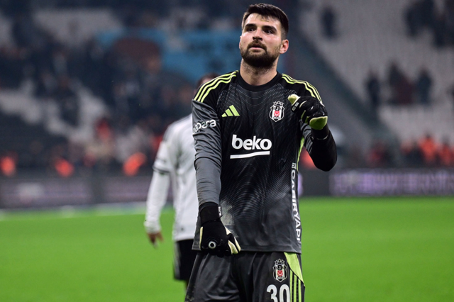 Ersin Destanoğlu'nun Beşiktaş ile sözleşme yenilemek için bir şartı var
