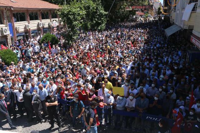 Cumhurbaşkanı adayı olacağı konuşulan İmamoğlu'ndan gövde gösterisi! İki farklı ilde iki ayrı miting yaptı