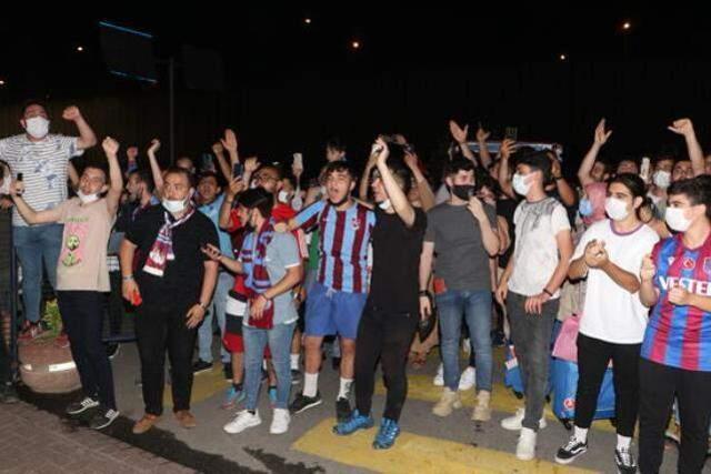 Trabzonspor'un yeni yıldızı Marek Hamsik, Trabzon'a geldi