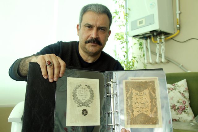 Evi banka gibi! Samsunlu koleksiyoner 40 yılda 105 ülkenin parasını biriktirdi