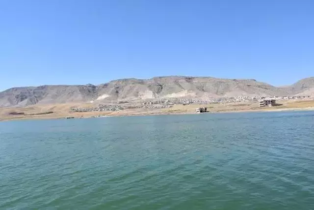 Görmek için Danimarka'dan bile geliyorlar! Tarihi Hasankeyf'te tekne turları başladı, ücreti 25 lira