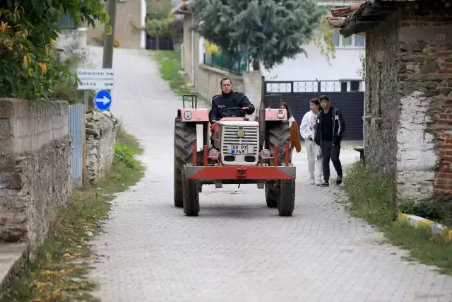 Her şeyi devletten beklemeyen muhtar, köyüne 3 milyon liralık hizmet kazandırdı