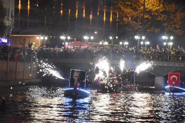 Cumhuriyet Bayramı coşkusu! 29 Ekim tüm yurtta kutlanıyor
