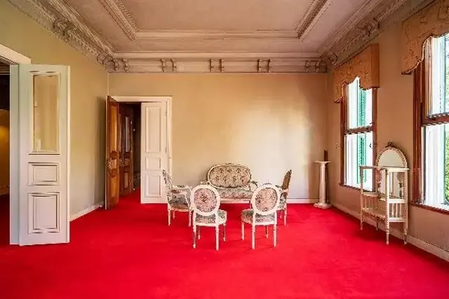 Tarihi Razi Trak Köşkü 85 milyon liraya satışa çıkarıldı