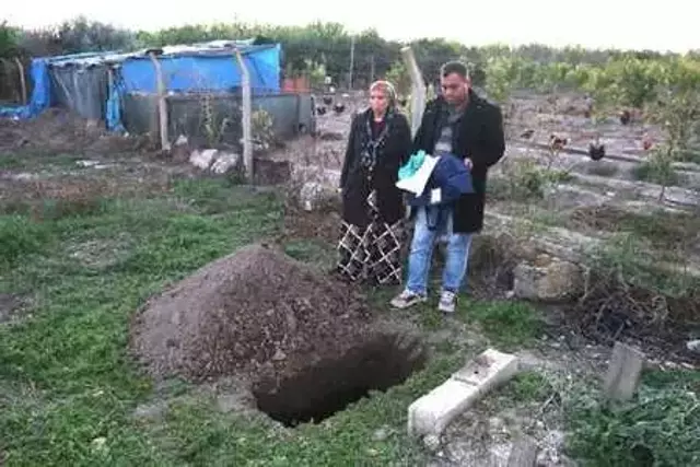 Ölü sanılıp gömmeye götürülen bebek yaşam savaşı veriyor! Babası kan bağışı çağrısında bulundu