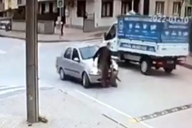 5 yaşındaki çocuğu göz göre göre ezdi! Sürücünün çarptıktan sonra frene bile basmadığı anlar kamerada