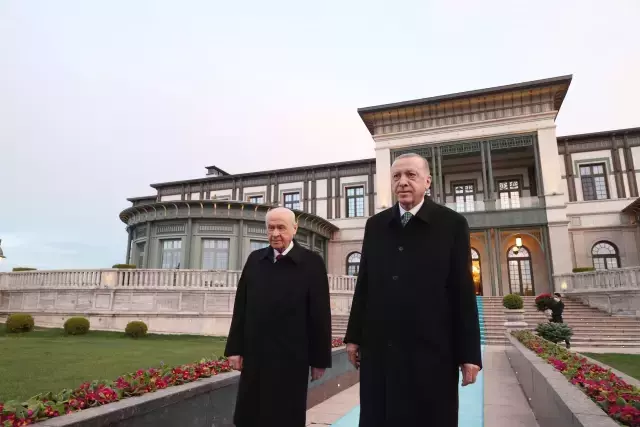 Cumhurbaşkanı Erdoğan, Bahçeli ile iftar yaptı! İşte görüşmeden ilk kareler