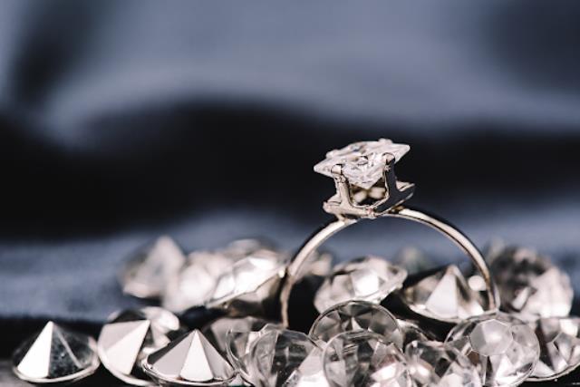 Pırlanta Alırken Nelere Dikkat Edilmelidir?