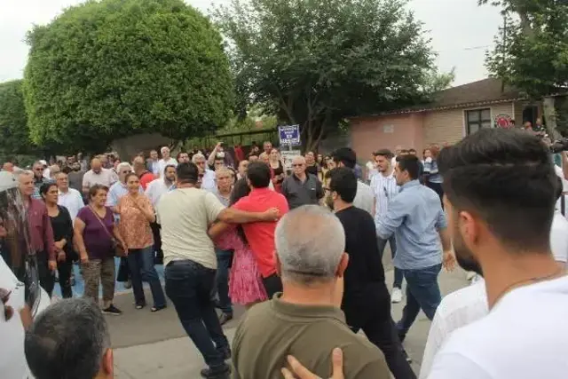 Adana'da darbedilen dergi sahibi ve babasından meclis üyesine suç duyurusu