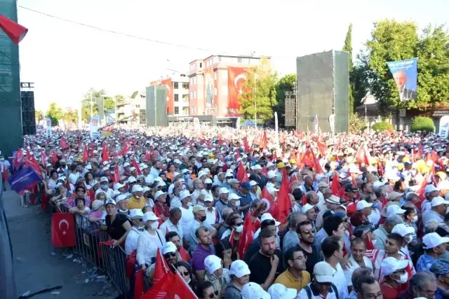 Kılıçdaroğlu, 'Herkesin başımızın üstünde yeri var' deyip partisinin iki kırmızı çizgisini saydı: Vatanımız ve bayrağımız