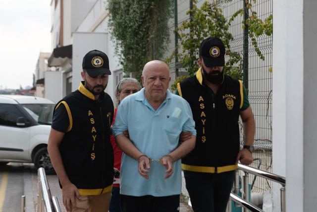 Kahvede arkadaşlarıyla oturan komşusuna kurşun yağdıran yaşlı adam: Bana ne öldüyse