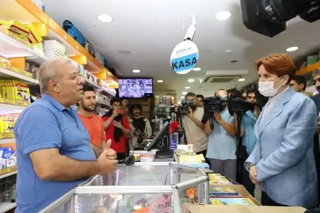 Akşener'in Arnuvutköy ziyareti sırasında gerginlik