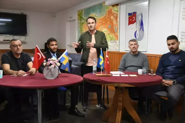 İsveç'te Türk asıllı siyasetçi, NATO üyeliği için Türkiye'nin taleplerinin karşılanmasını istedi