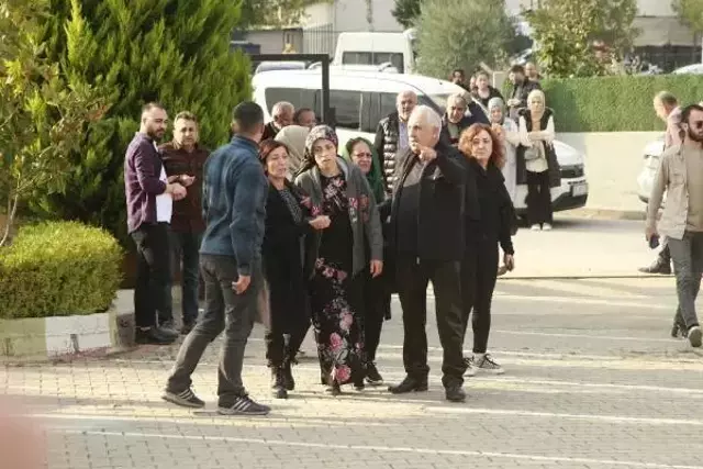 Henüz 15 yaşındaydı! Sigara içerken öğretmenine yakalanan genç kız kendini 6. kattan boşluğa bıraktı