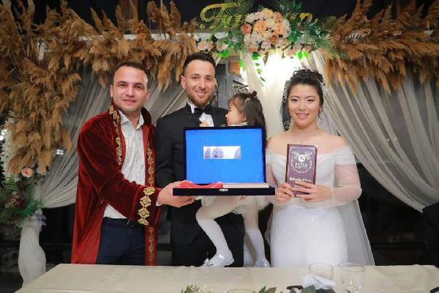 Ordu bu düğünü konuşuyor! Gelini görenler şaşkınlıklarını üzerlerinden atamadılar