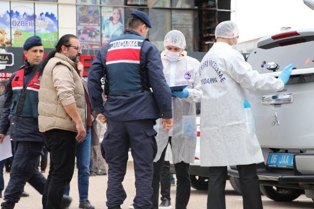 Ankara'da AVM'de yangın paniği