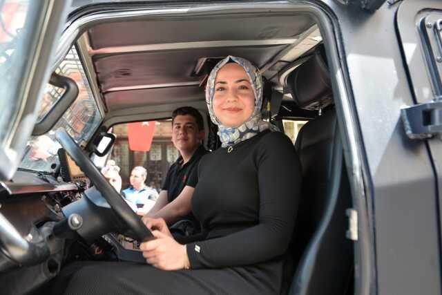 Şehit polis memuru Şahin Altmış'ın adı zırhlı araca verildi