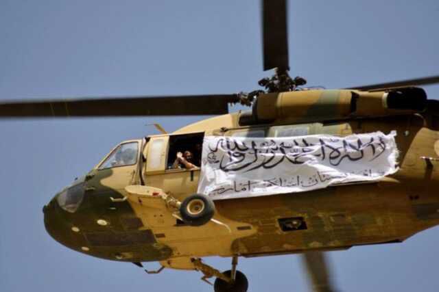 ABD'nin Afganistan'dan çekilişini 'Zafer Günü' olarak kutlayan Taliban ABD ve diğer ülkelere kendilerini resmi olarak tanıma çağrısında bulundu