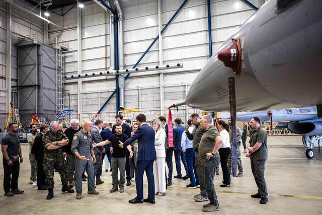Zelenski'nin F-16 selfiesi sonrası gözler nükleer tehditte bulunan Putin'e çevrildi
