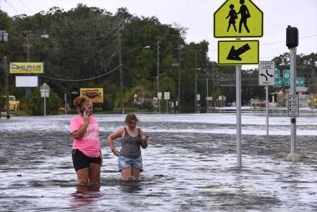 ABD'nin Florida Eyaleti'nde Idalia Kasırgası Şiddetli Yağış ve Sel Baskınlarına Yol Açtı
