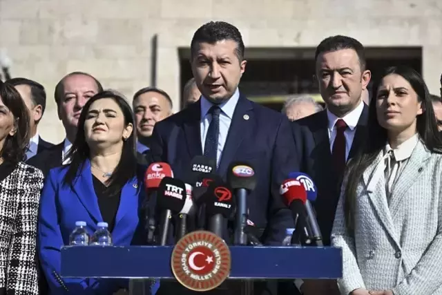 Kılıçdaroğlu mu Özel mi? Kurultay öncesi bir araya gelen 95 vekil kararını açıkladı