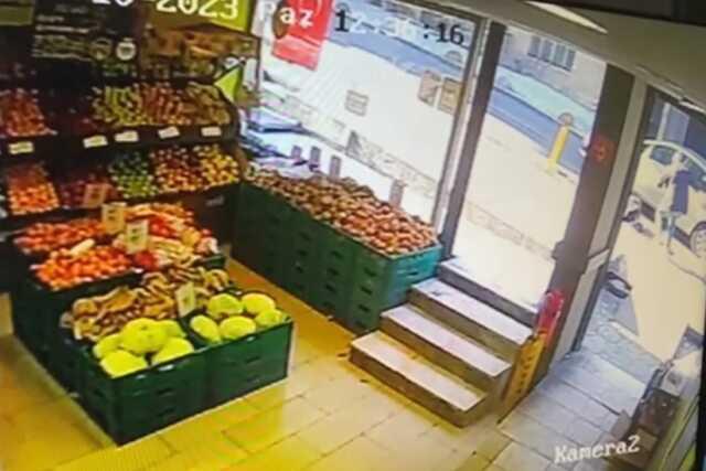 Otomobille iki kişiye çarpan eski Yemen Savunma Bakanı'nın oğluna ev hapsi kararı