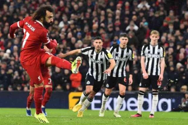 İşte Premier Lig bu! Gol yağmuruna dönen çılgın maçın galibi Liverpool