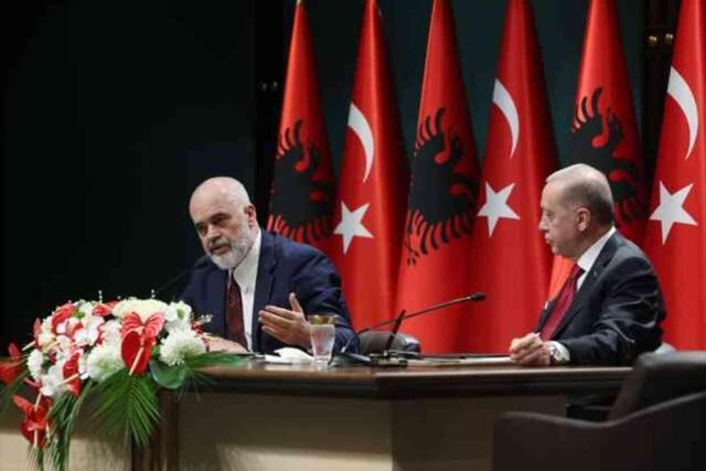 Rama'dan Erdoğan'a 'hastane' teşekkürü: Arnavutlarla yaptığınız iddiayı kazandınız