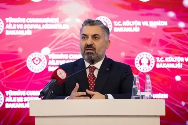 RTÜK Başkanı Şahin: Eşimle kızımla dizi izleyemiyoruz